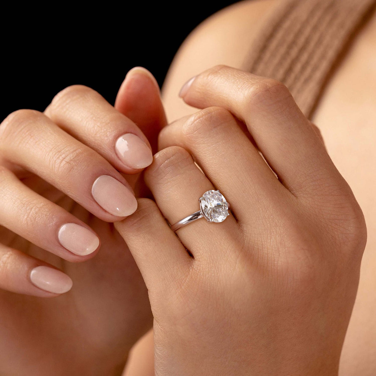 3ct oval cut ring, oval cut cz ring, stunning cubic zirconia ring, affordable wedding rings, luxury wedding ring under $50, cubic zirconia engagement rings, cubic zirconia wedding rings