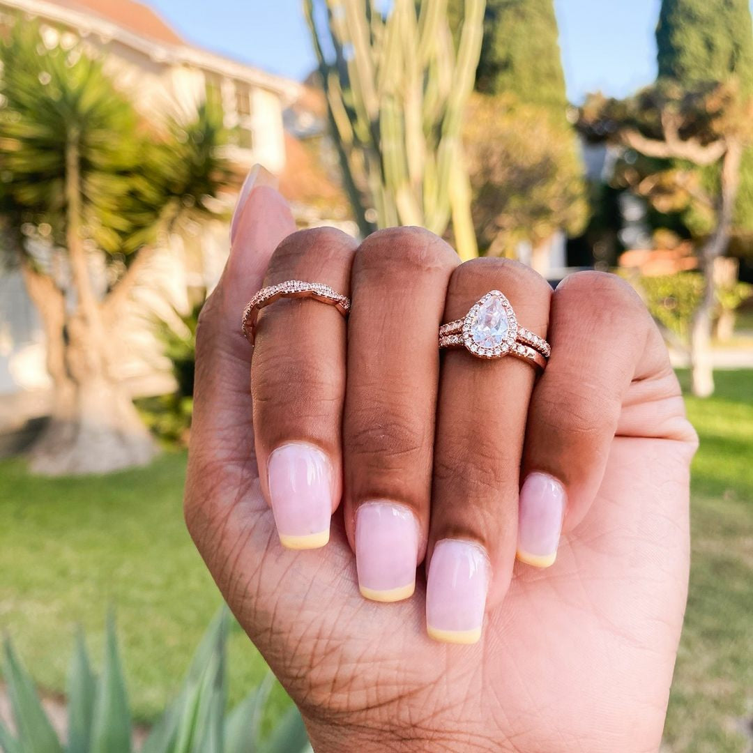 cz engagement ring set, cz bridal ring sets, travel ring, pear shaped wedding ring, fake bridal set rings, cheap bridal ring sets