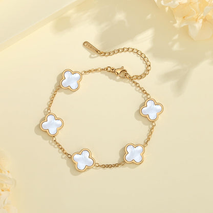 gold clover link bracelet for everyday style