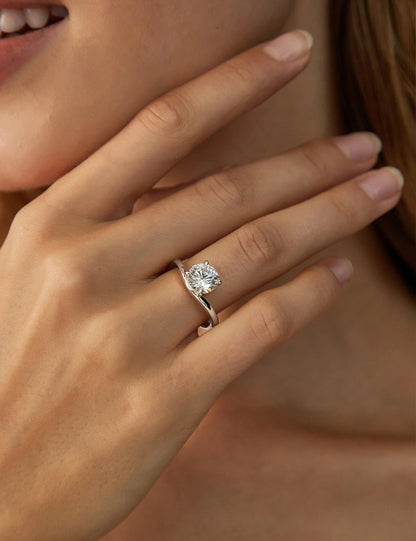 1.5 ct Round Cut Curved Wedding Ring Set – product view 17