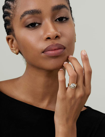 Teardrop Curved Wedding Ring Set – product view 2